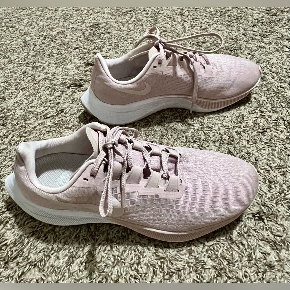Nike Air Zoom Pegasus 37 Pink - Picture 10 of 14